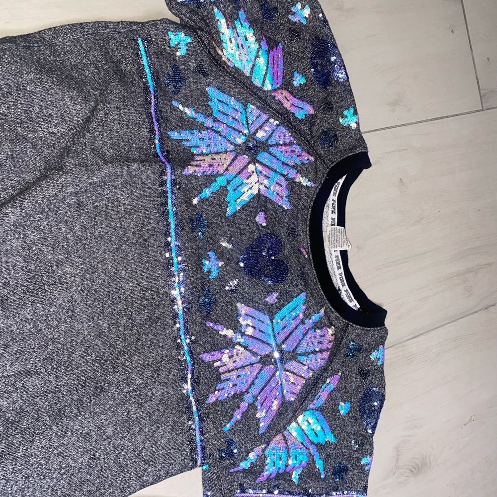 Victoria's Secret Pink Gray Sequin Top - Picture 6 of 8